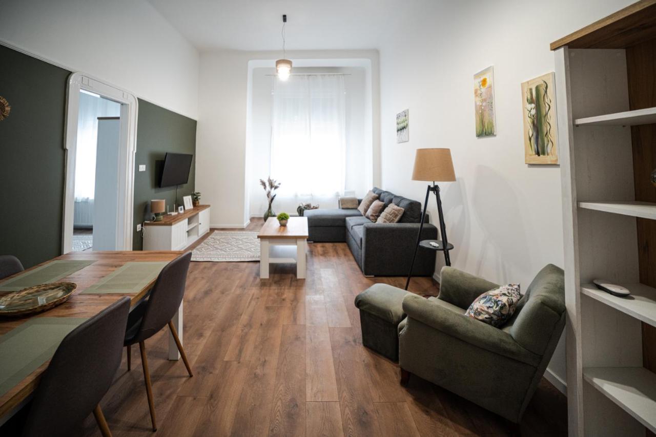 Volenter Lux Apartment Uno Baja Exterior foto